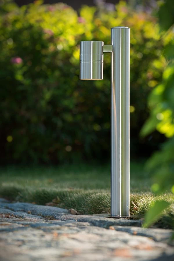 Lucide ARNE-LED - Bollard light - Ø 6,3 cm - LED - GU10 - 1x5W 2700K - IP44 - Satin Chrome - ambiance 2